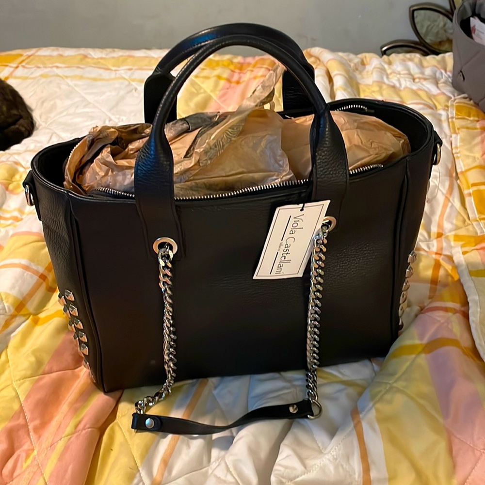 Leather tote bag